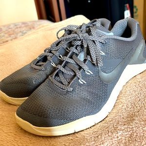 Nike metcons women 6.5
